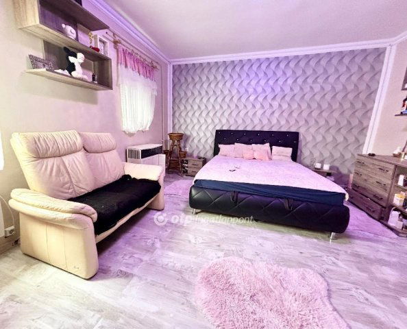 Eladó családi ház, Debrecenben 87.9 M Ft, 2 szobás