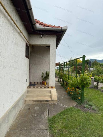 Eladó családi ház, Pásztón 36.5 M Ft, 2+1 szobás