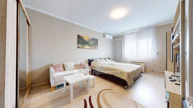 Eladó téglalakás, Miskolcon 24.5 M Ft, 2 szobás