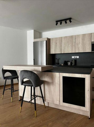 Eladó téglalakás, Budapesten, IX. kerületben 180 M Ft, 3 szobás