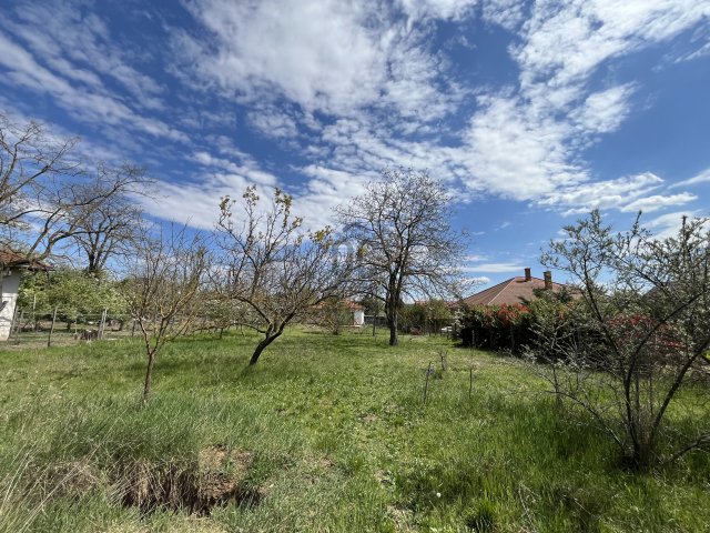 Eladó telek, Mogyoródon 45 M Ft / költözzbe.hu