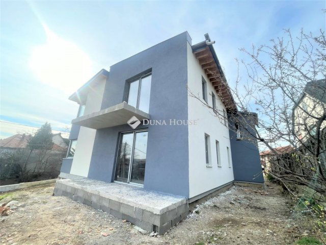Eladó téglalakás, Miskolcon, Feszty Árpád utcában 49 M Ft