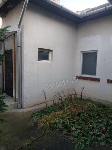 Eladó családi ház, Budapesten, XV. kerületben, Bocskai utcában
