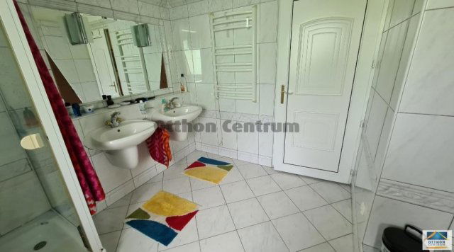 Eladó családi ház, Budapesten, II. kerületben 429.9 M Ft