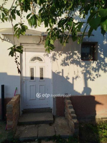 Eladó sorház, Mohácson 31.9 M Ft, 3+1 szobás