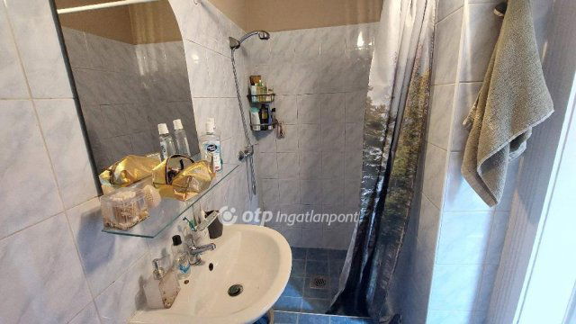 Eladó téglalakás, Budapesten, XIV. kerületben 41.9 M Ft