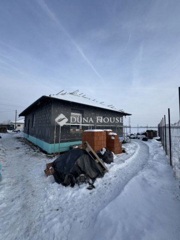 Eladó ikerház, Délegyházán 89.5 M Ft, 4 szobás