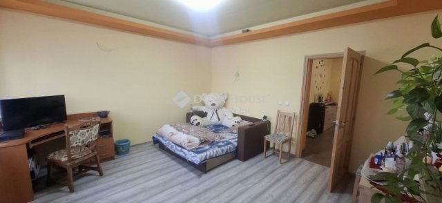 Eladó családi ház, Táplánszentkereszten 85.5 M Ft, 5 szobás