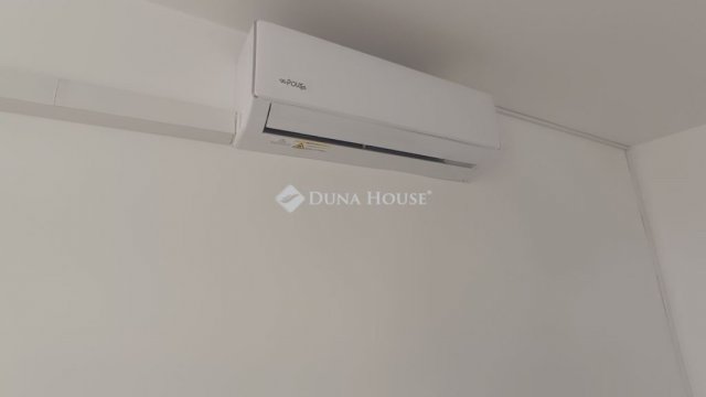 Eladó panellakás, Kecskeméten 45.9 M Ft, 2 szobás