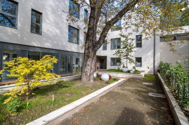 Eladó téglalakás, Siófokon 123.78 M Ft, 3 szobás