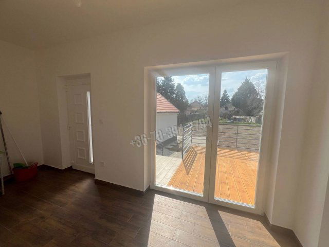 Eladó családi ház, Tatabányán 125 M Ft, 3 szobás