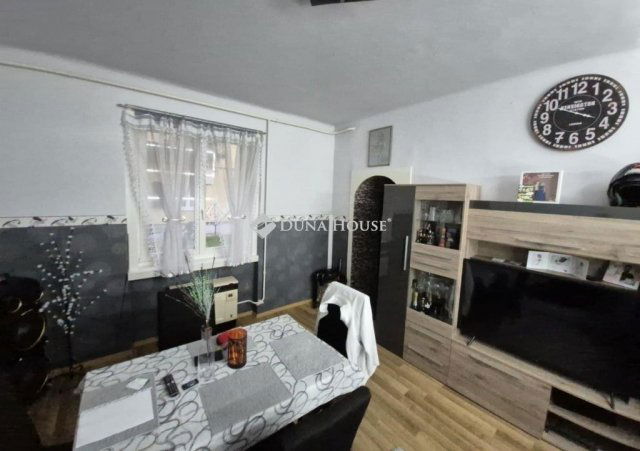 Eladó téglalakás, Budapesten, IV. kerületben 59.9 M Ft, 2 szobás