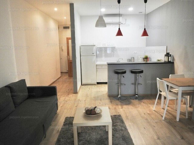 Eladó téglalakás, Budapesten, V. kerületben, Kígyó utcában