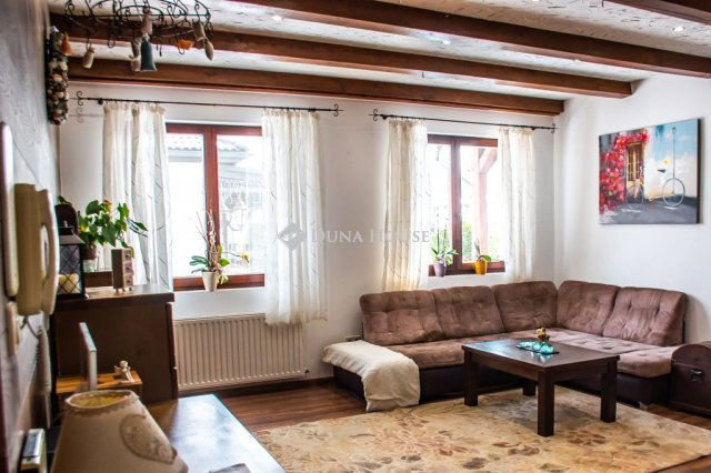 Eladó családi ház, Nagypálin 125 M Ft, 4 szobás