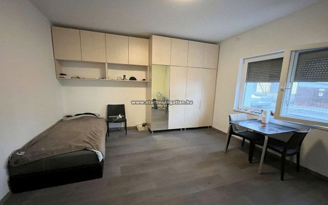 Eladó téglalakás, Budapesten, IV. kerületben, Tomori utcában