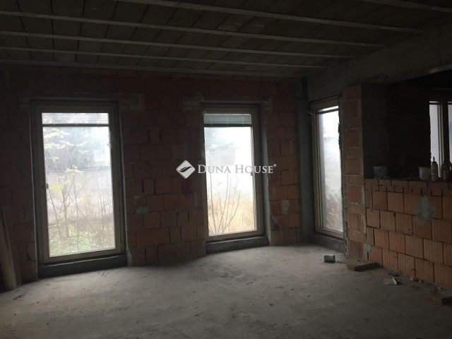 Eladó ikerház, Budapesten, XX. kerületben 109 M Ft, 1 szobás