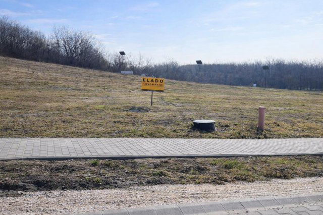 Eladó telek, Fóton 85 M Ft / költözzbe.hu