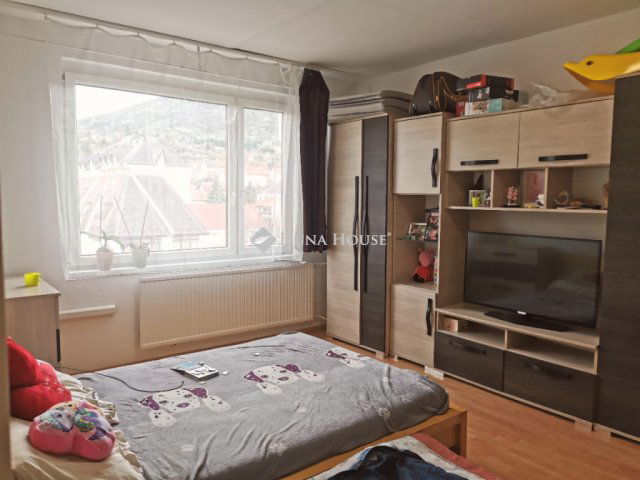 Kiadó panellakás, albérlet, Sátoraljaújhelyen, Korányi Frigyes utcában