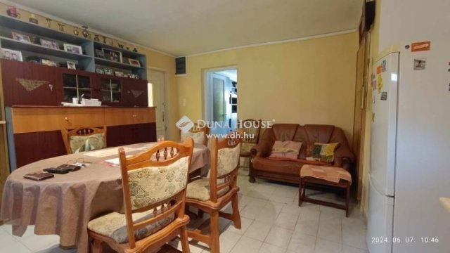 Eladó családi ház, Érden 140 M Ft, 5 szobás