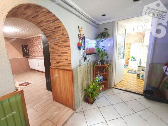 Eladó családi ház, Nagykőrösön 29.9 M Ft, 3 szobás