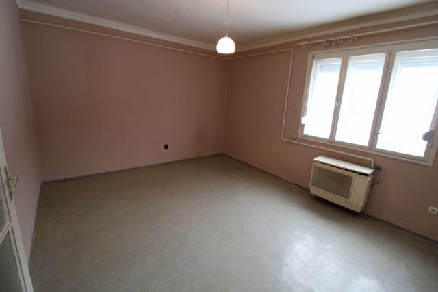 Eladó téglalakás, Salgótarjánban 6.25 M Ft, 1 szobás