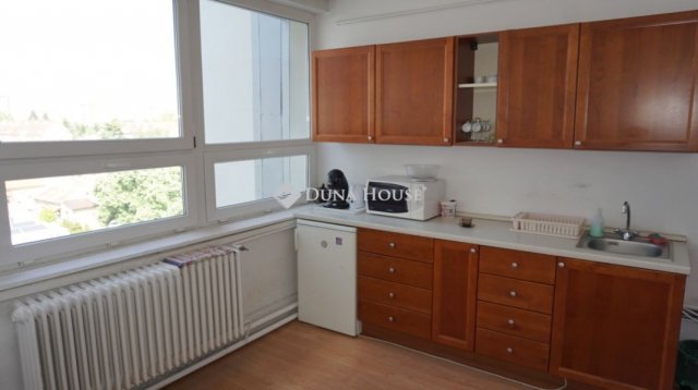 Eladó iroda, Zalaegerszegen 59.99 M Ft / költözzbe.hu