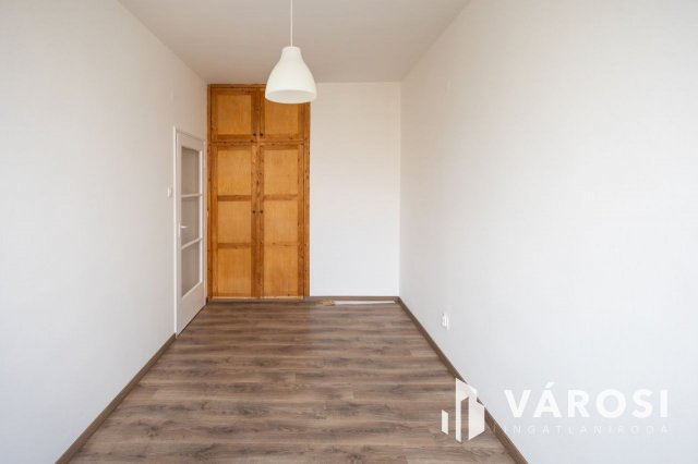 Kiadó téglalakás, albérlet, Gyulán 100 E Ft / hó, 2 szobás