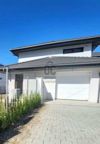 Eladó ikerház, Debrecenben 169 M Ft, 5 szobás