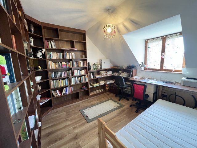 Eladó téglalakás, Balatonbogláron, Gyöngyvirág utcában