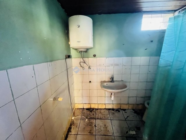 Eladó családi ház, Gombán 19.9 M Ft, 2 szobás