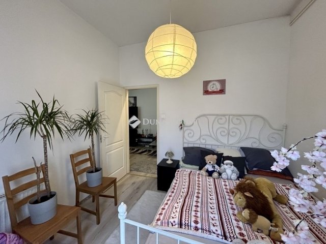 Eladó téglalakás, Budapesten, XIV. kerületben 67.9 M Ft