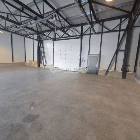 Kiadó ipari ingatlan, Kecskeméten 790 E Ft / hó