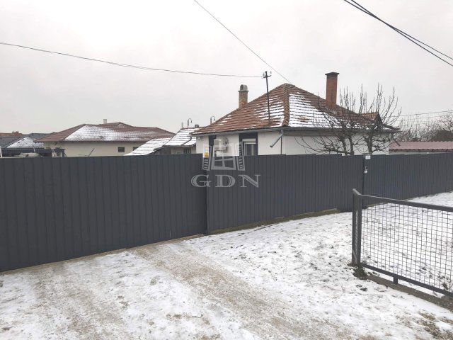 Eladó családi ház, Érden 79.99 M Ft, 1+1 szobás
