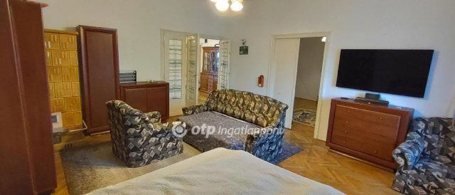 Eladó téglalakás, Győrött 77.9 M Ft, 3+1 szobás