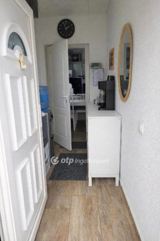 Eladó családi ház, Érden 79.9 M Ft, 1+1 szobás