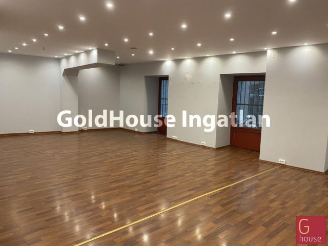 Kiadó üzlethelyiség, Budapesten, V. kerületben 2079 E Ft / hó