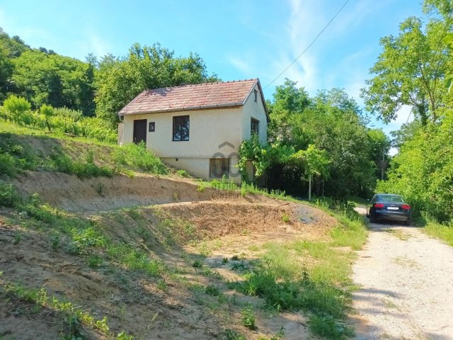 Eladó nyaraló, Zalaszentgróton 11.9 M Ft, 1 szobás