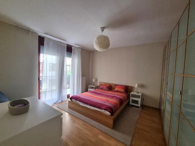 Kiadó téglalakás, albérlet, VI. kerületben, Szinyei Merse utcában