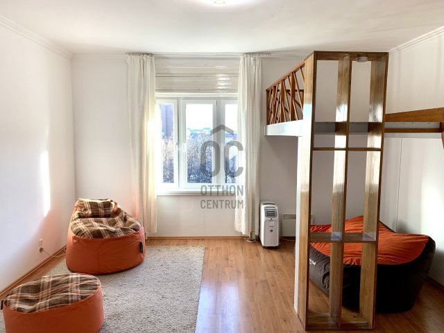 Eladó téglalakás, XII. kerületben, Királyhágó utcában