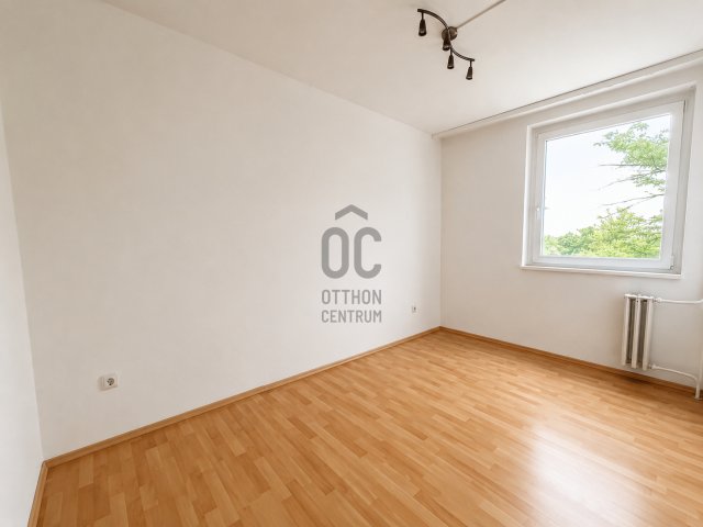Eladó panellakás, Budapesten, XXI. kerületben 49.9 M Ft, 2 szobás
