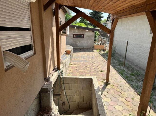 Eladó családi ház, Dunavarsányban 46 M Ft, 2 szobás