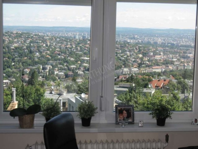 Kiadó téglalakás, albérlet, XII. kerületben, Óra úton