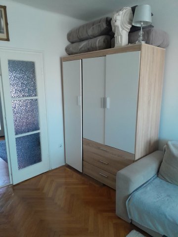 Eladó téglalakás, Győrött 39.9 M Ft, 1 szobás