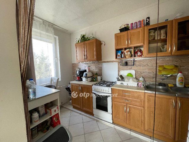 Kiadó ikerház, albérlet, Debrecenben 800 E Ft / hó, 5 szobás