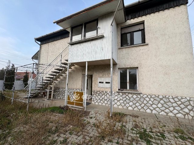 Eladó családi ház, Mezőkövesden 28 M Ft, 4 szobás