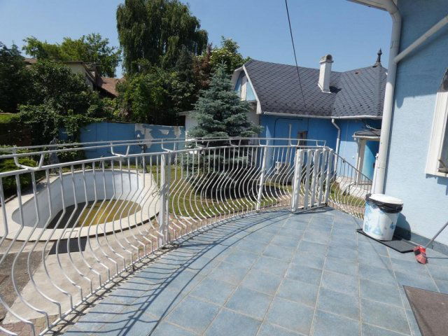 Eladó családi ház, Budapesten, XVI. kerületben 249.9 M Ft