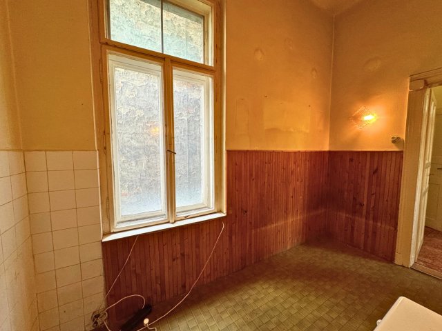 Eladó téglalakás, Budapesten, IX. kerületben, Ferenc körúton