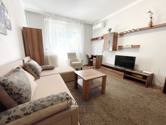 Kiadó panellakás, albérlet, Debrecenben 200 E Ft / hó, 2 szobás