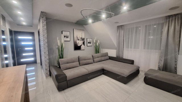 Kiadó téglalakás, albérlet, Jászberényben 270 E Ft / hó