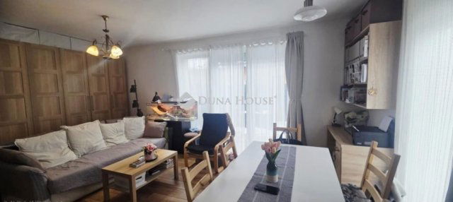 Eladó sorház, Vácon 119 M Ft, 4 szobás / költözzbe.hu